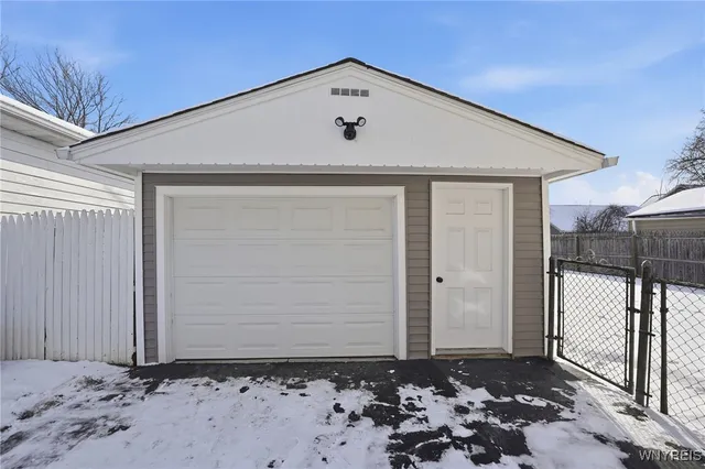 $199,900 | 631 St Lawrence Avenue, Buffalo, NY 14216