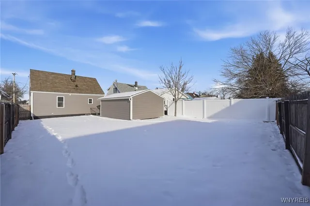 $199,900 | 631 St Lawrence Avenue, Buffalo, NY 14216