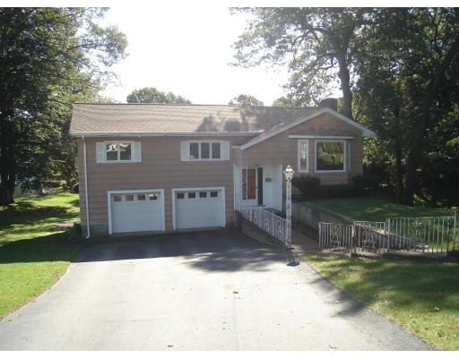 21 Ginn Road Winchester, MA 01890 - Photo 1 of 10
