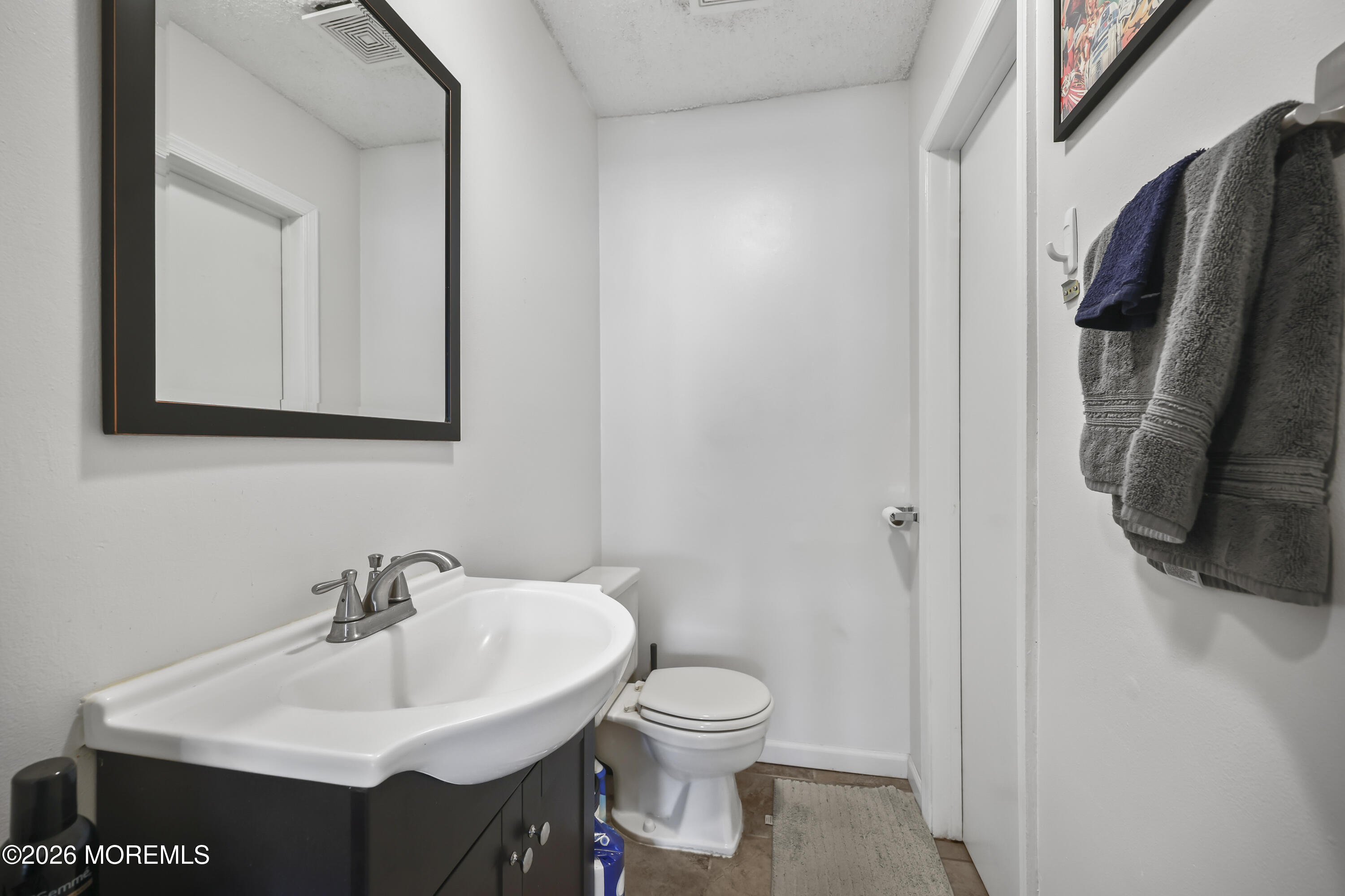 135 Frontier Way Tinton Falls, NJ 07753 - Photo 11 of 15 Half bath