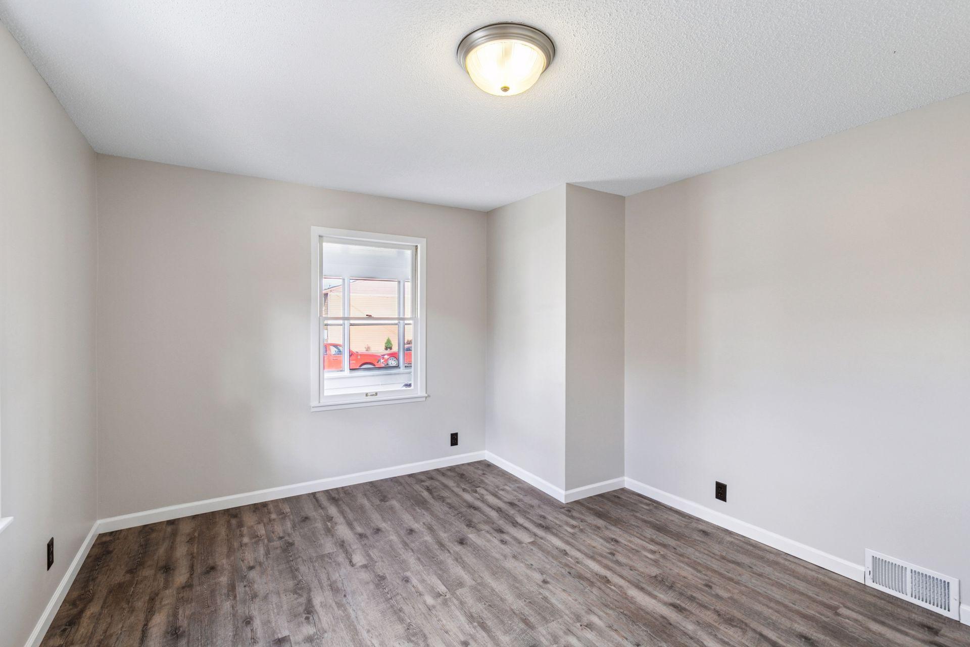 1912 3rd Street Southwest Rochester, MN 55902 - Photo 15 of 35 Gallery Image 15