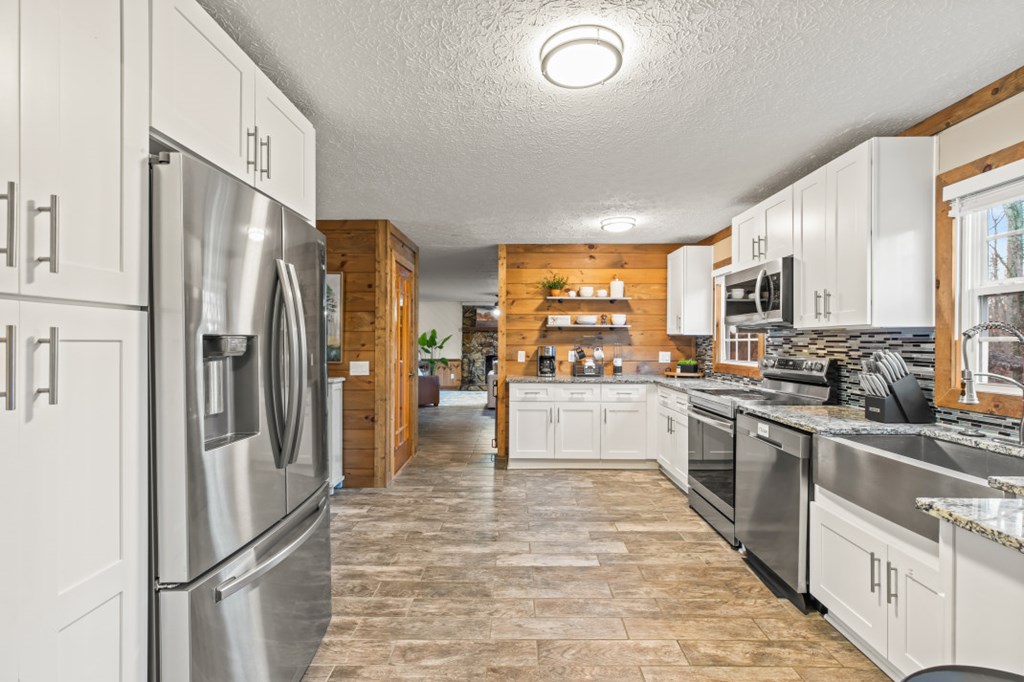 125 Cedar Lane Morganton, GA 30560 - Photo 11 of 90