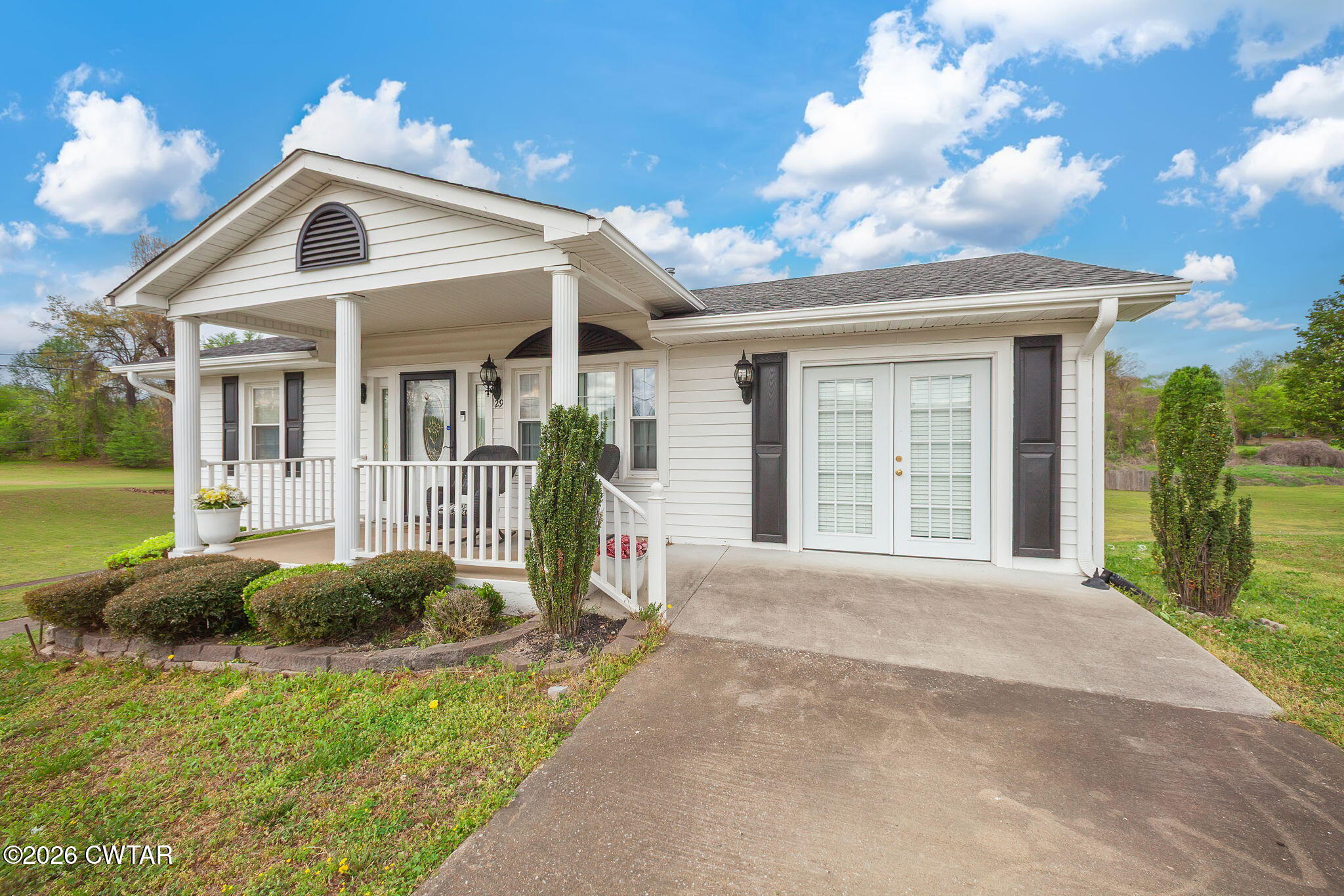29 Carlos Street Jackson, TN 38301 - Photo 2 of 27 Front 2