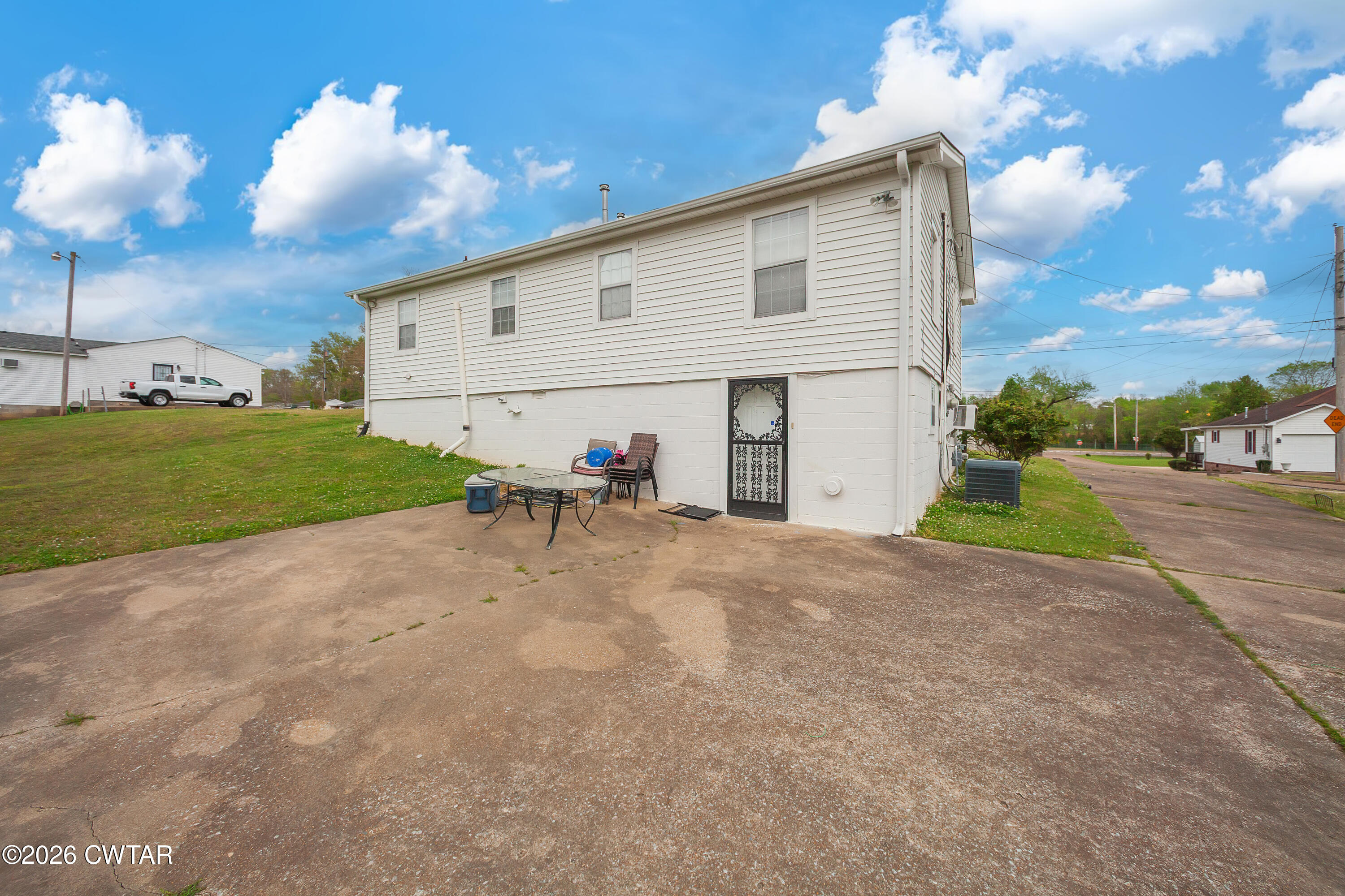 29 Carlos Street Jackson, TN 38301 - Photo 23 of 27 back side of home