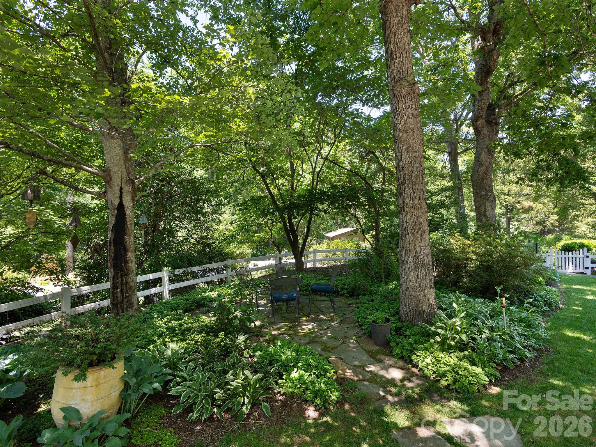 122 Brandon Road Hendersonville, NC 28739 - Photo 35 of 46