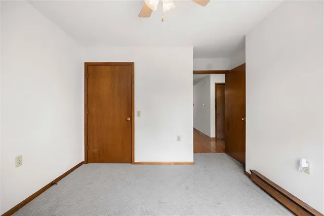 $194,900 | 18867 Sunrise Drive, Belton, MO 64012