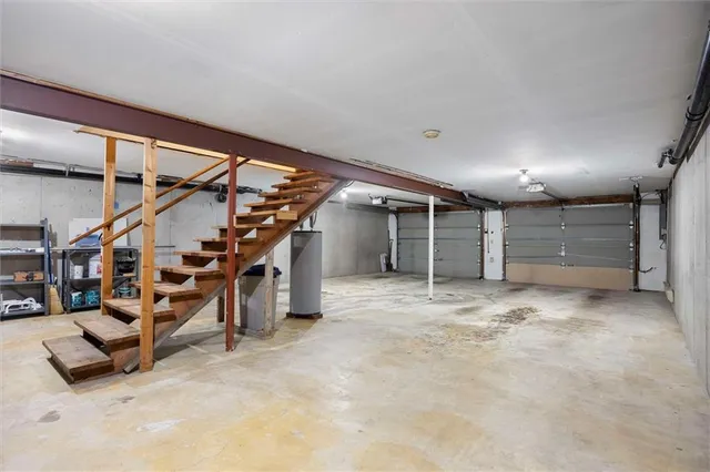 $194,900 | 18867 Sunrise Drive, Belton, MO 64012