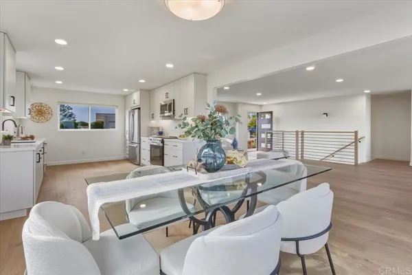 $4,550,000 | 557 Canyon Drive, Solana Beach, CA 92075