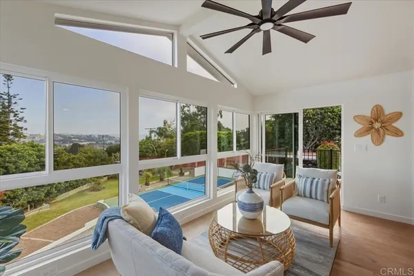 $4,550,000 | 557 Canyon Drive, Solana Beach, CA 92075