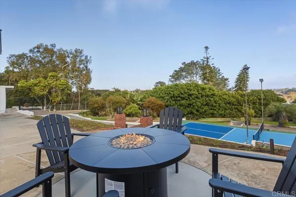 $4,550,000 | 557 Canyon Drive, Solana Beach, CA 92075