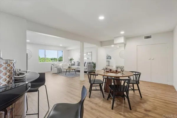 $4,550,000 | 557 Canyon Drive, Solana Beach, CA 92075