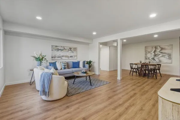 $4,550,000 | 557 Canyon Drive, Solana Beach, CA 92075