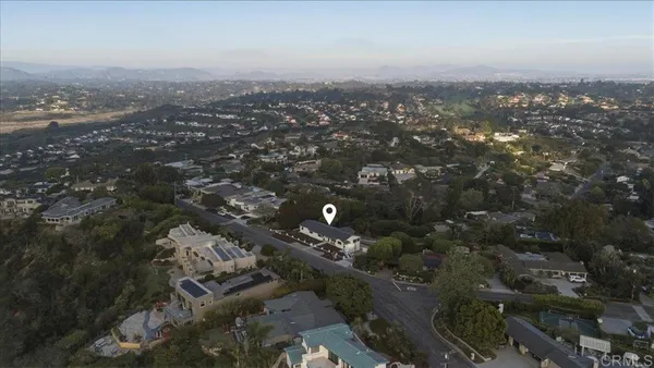 $4,550,000 | 557 Canyon Drive, Solana Beach, CA 92075