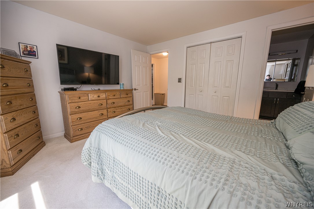 930 Hopkins Road, Unit E Amherst, NY 14221 - Photo 21 of 47 Primary Bedroom