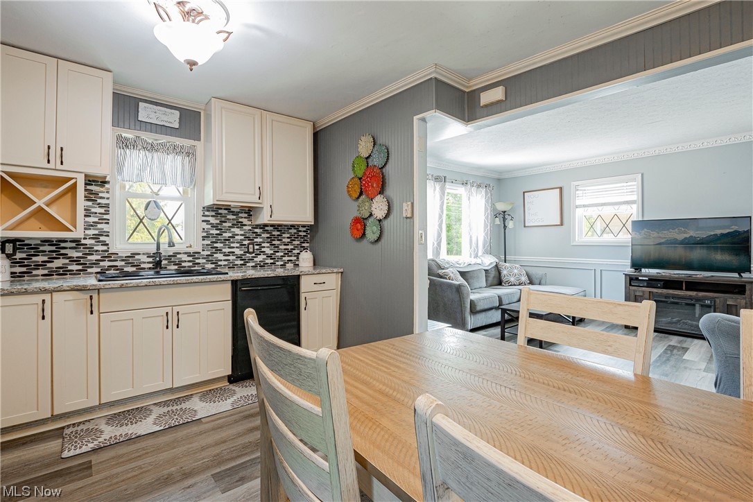 6972 Lake Road Madison, OH 44057 - Photo 17 of 31