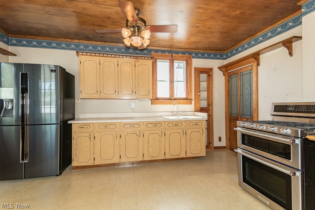 17709 Crestland Road Cleveland, OH 44119 - Photo 3 of 42 Imagine a new kitchen in this home! This house has amazing woodworking and trim! (see the ceiling?)