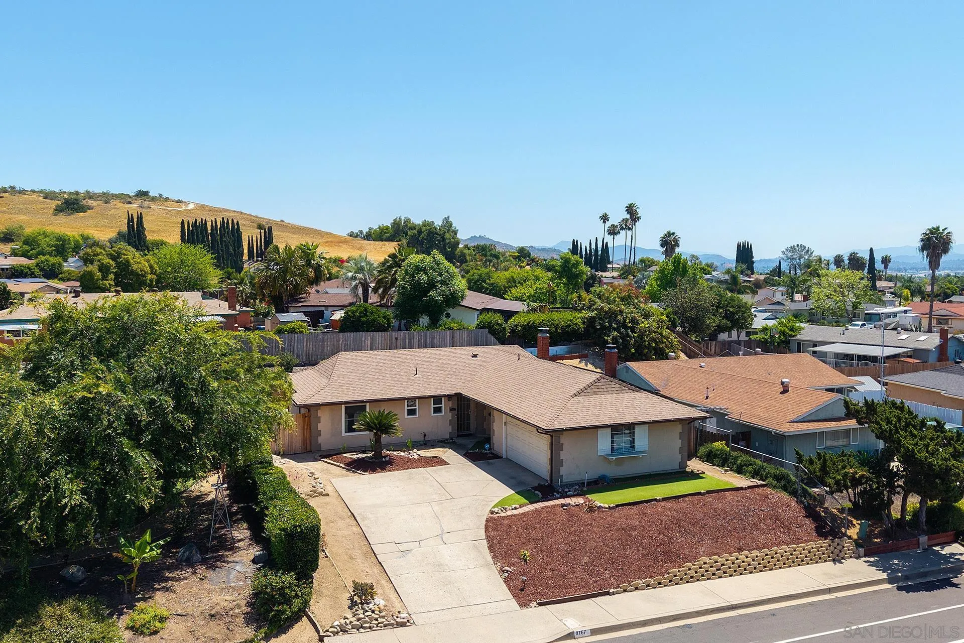 9767 Halberns Boulevard Santee, CA 92071 - Photo 2 of 53