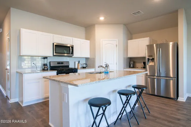 $265,000 | 108 Chesson Hl Drive, Broussard, LA 70518