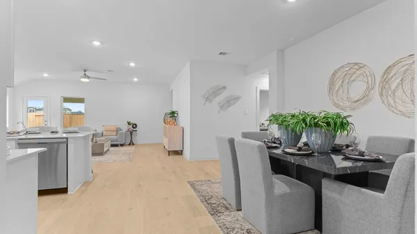 $333,990 | 611 Blue Stone Drive, Beasley, TX 77417