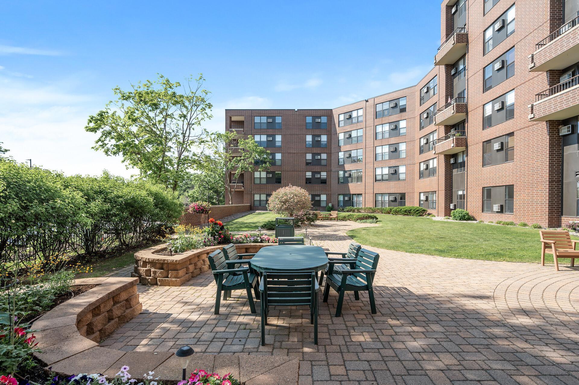 7600 Golden Valley Road, Unit 411 Golden Valley, MN 55427 - Photo 18 of 29