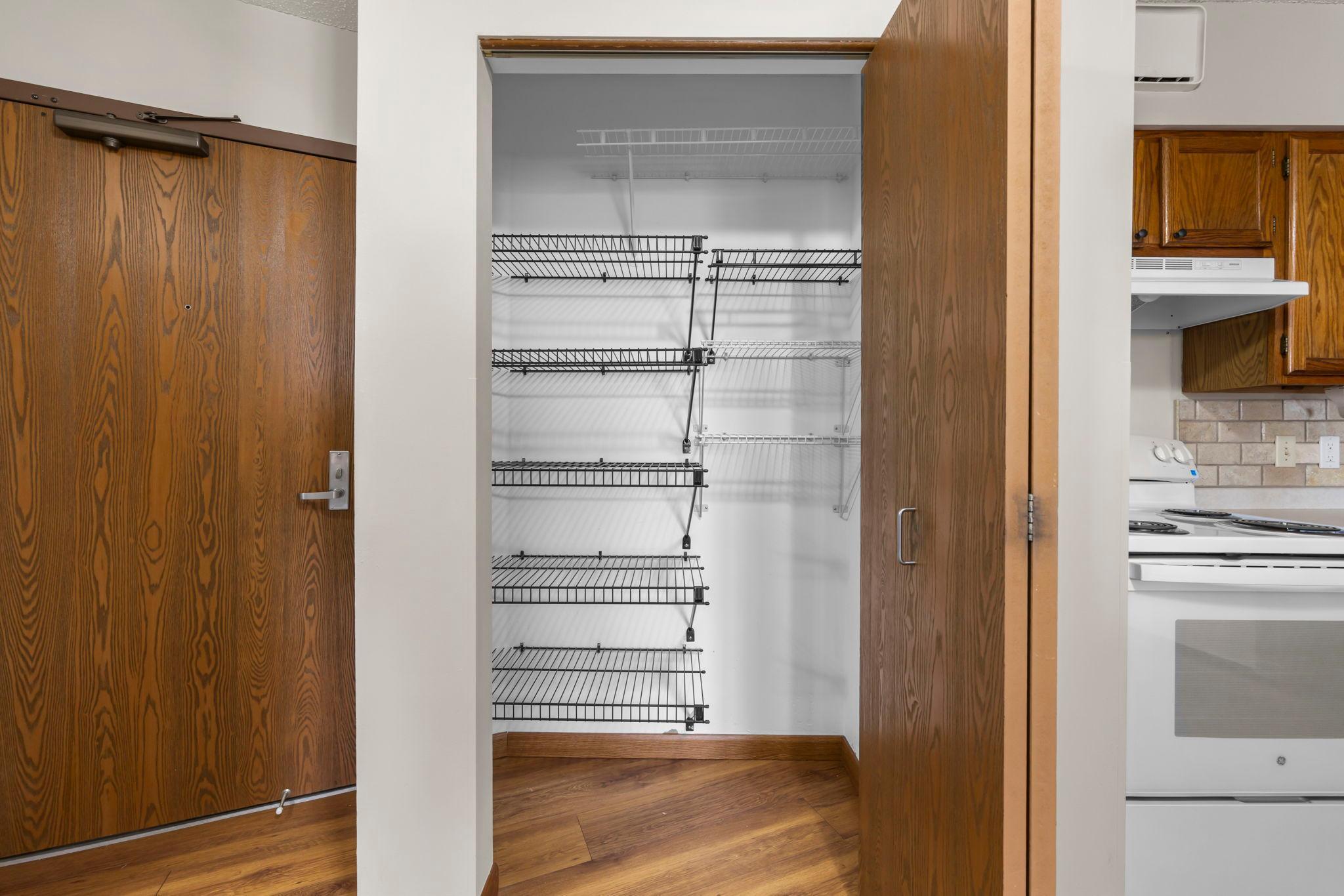 7600 Golden Valley Road, Unit 411 Golden Valley, MN 55427 - Photo 25 of 29