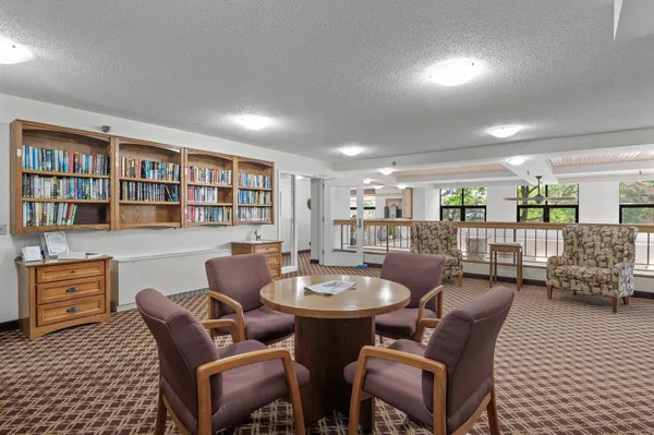 $48,000 | 7600 Golden Valley Road, Unit 411, Golden Valley, MN 55427