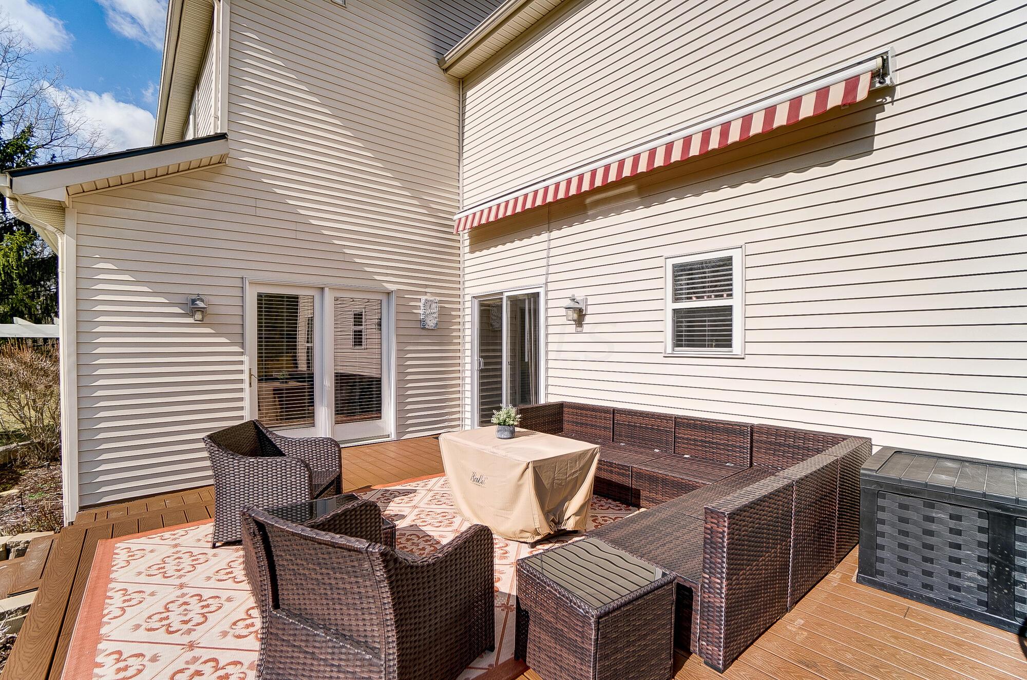 564 Kingsbury Road Delaware, OH 43015 - Photo 48 of 76 Trex deck with awning