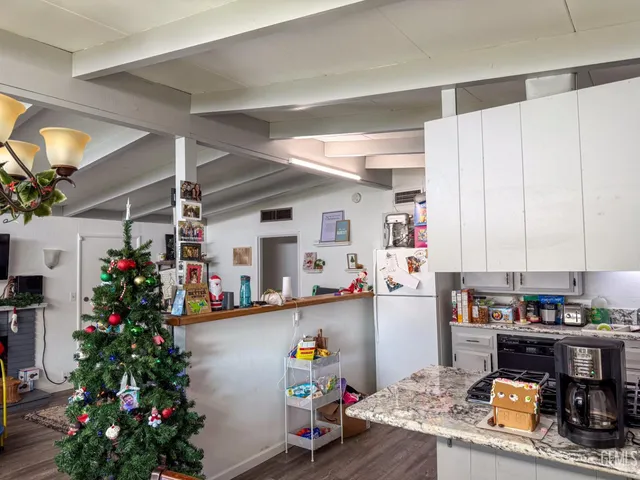 $279,900 | Undisclosed Address, Bakersfield, CA 93306