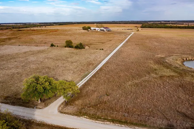 $925,000 | 1548 Road 18, Howard, KS 67349