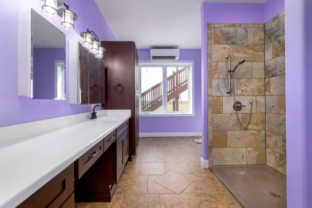 $925,000 | 1548 Road 18, Howard, KS 67349