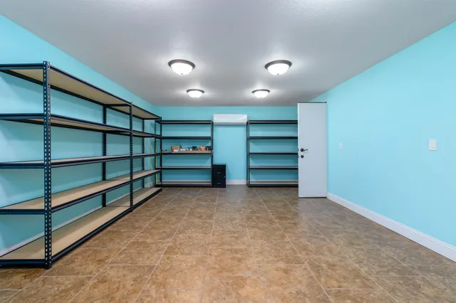 $925,000 | 1548 Road 18, Howard, KS 67349