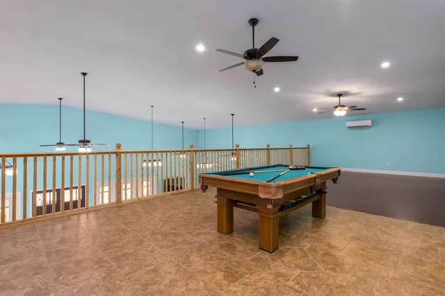 $925,000 | 1548 Road 18, Howard, KS 67349