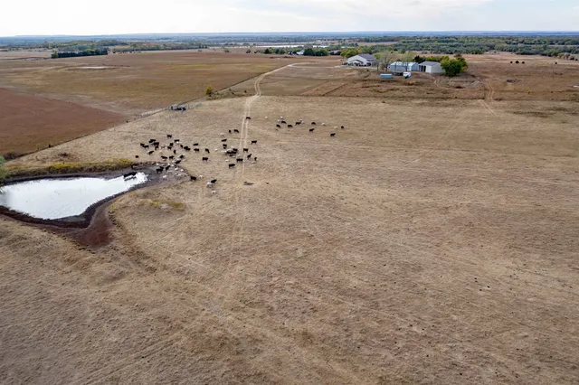 $925,000 | 1548 Road 18, Howard, KS 67349