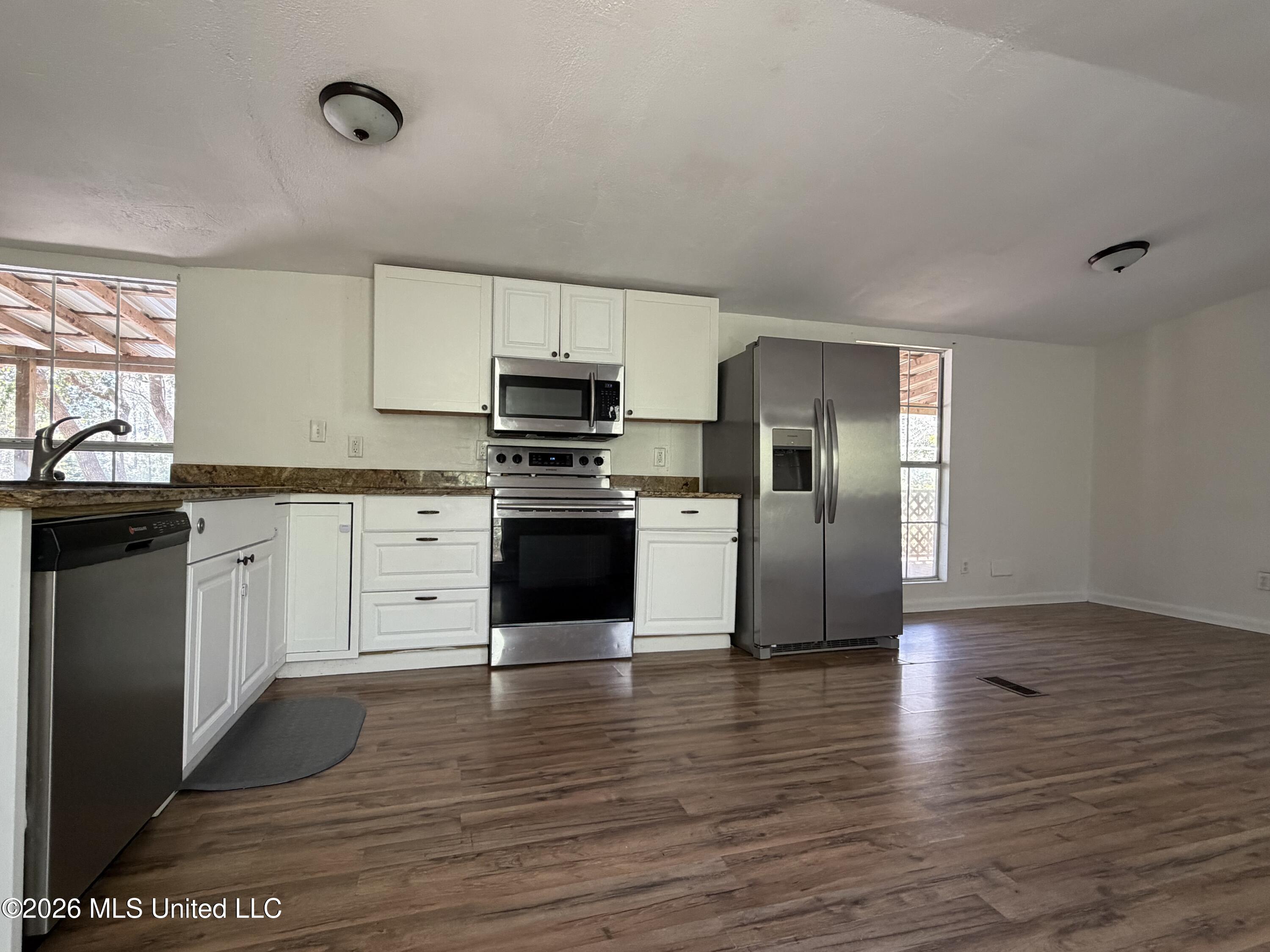 16016 Highway 603 Kiln, MS 39556 - Photo 7 of 11 IMG_8747