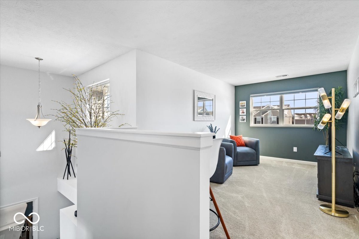 8187 Dewberry Lane Pendleton, IN 46064 - Photo 12 of 34