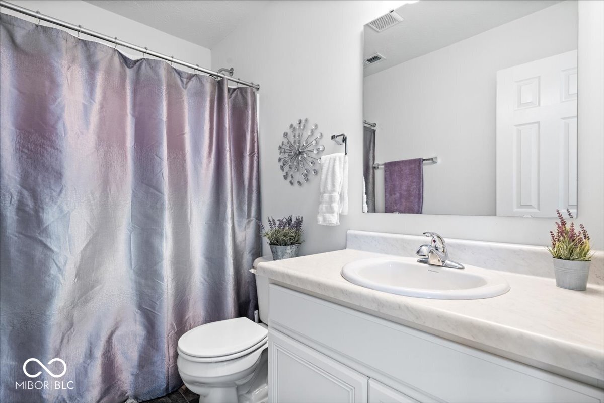 8187 Dewberry Lane Pendleton, IN 46064 - Photo 19 of 34