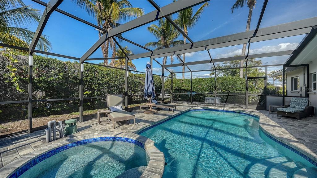 1050 Bogey Lane Longboat Key, FL 34228 - Photo 40 of 57