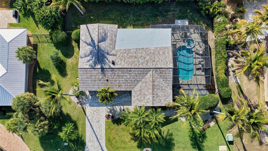 1050 Bogey Lane Longboat Key, FL 34228 - Photo 44 of 57
