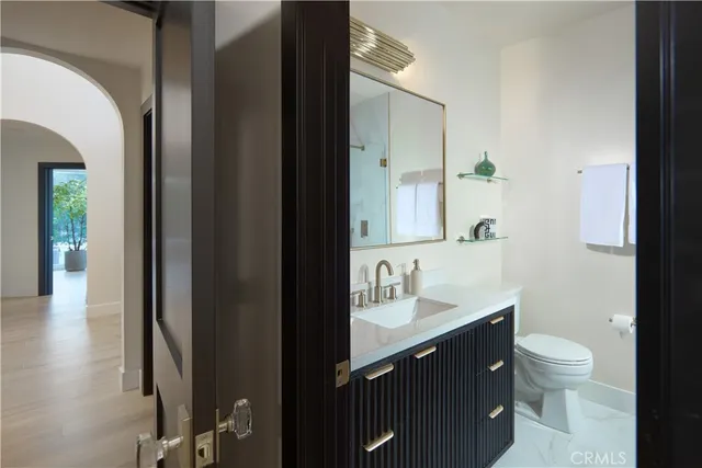 $17,500 | 1 Rue Du Parc, Newport Beach, CA 92660