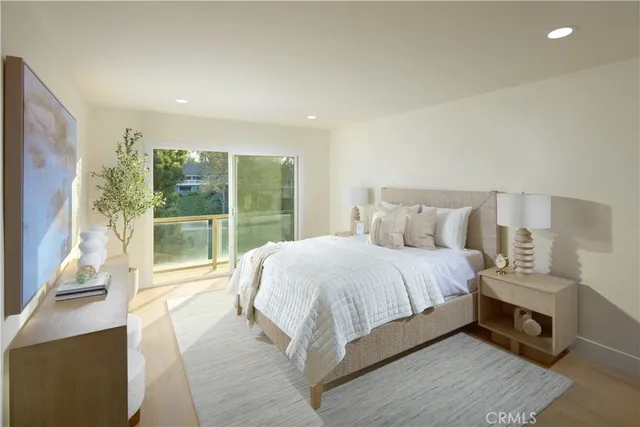 $17,500 | 1 Rue Du Parc, Newport Beach, CA 92660