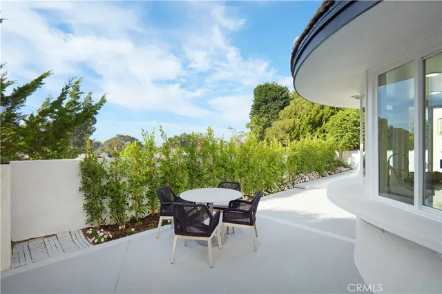$17,500 | 1 Rue Du Parc, Newport Beach, CA 92660