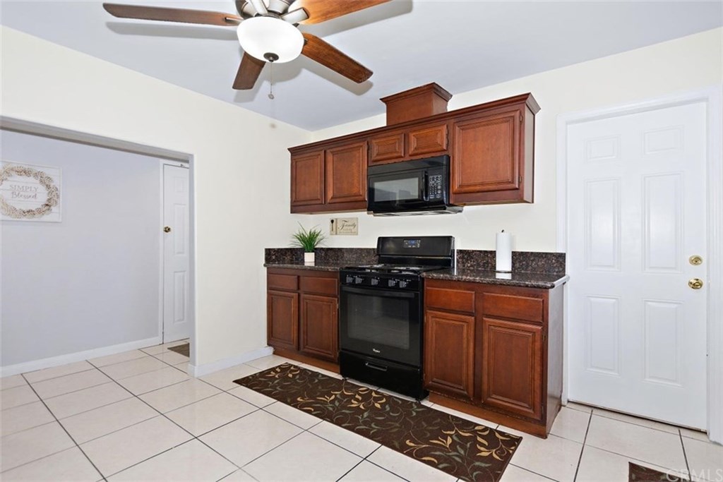 8220 Cornwall Avenue Rancho Cucamonga, CA 91739 - Photo 4 of 28 Gallery Image 4