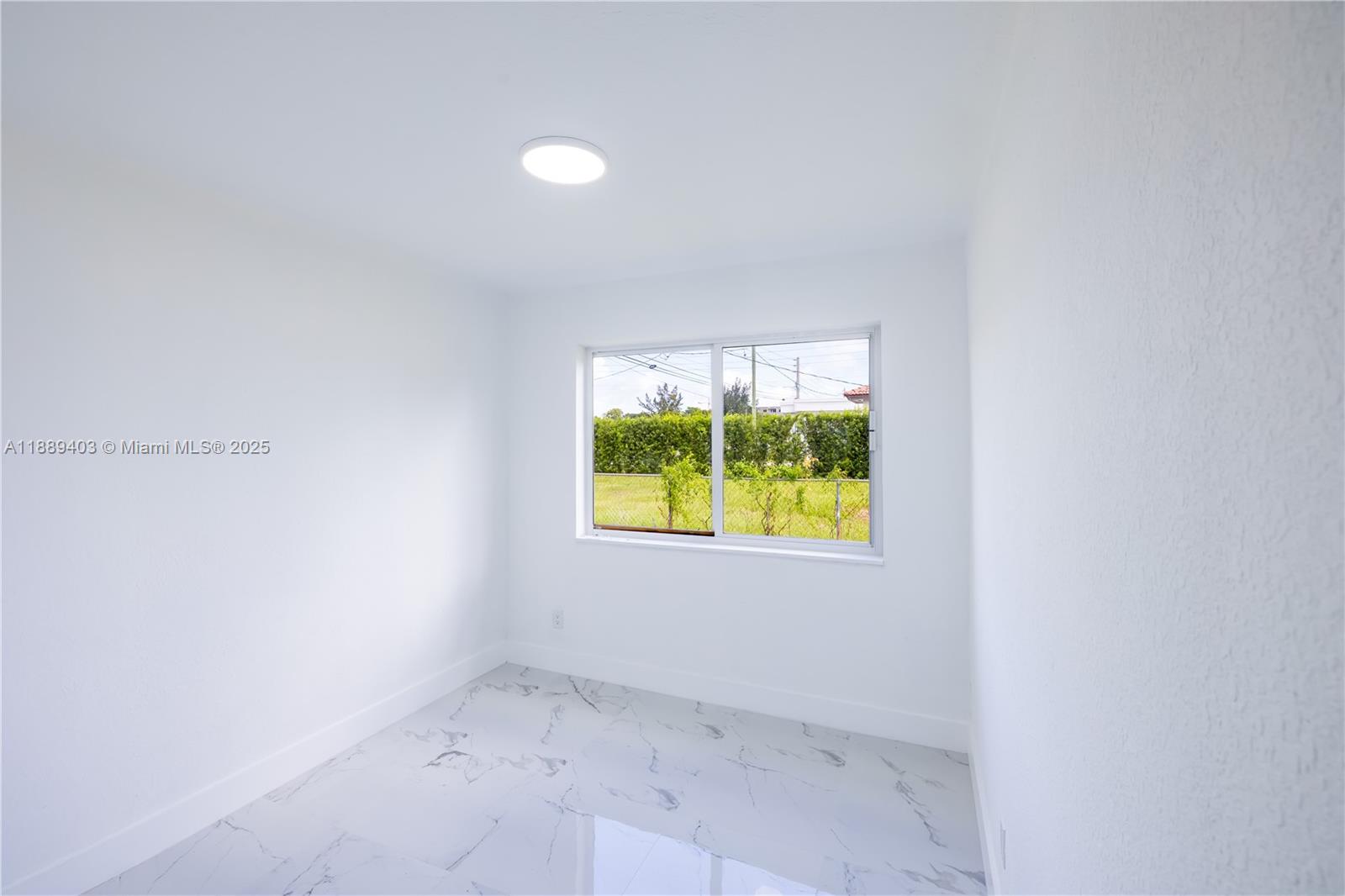 12220 Southwest 216th Street Miami, FL 33170 - Photo 14 of 19