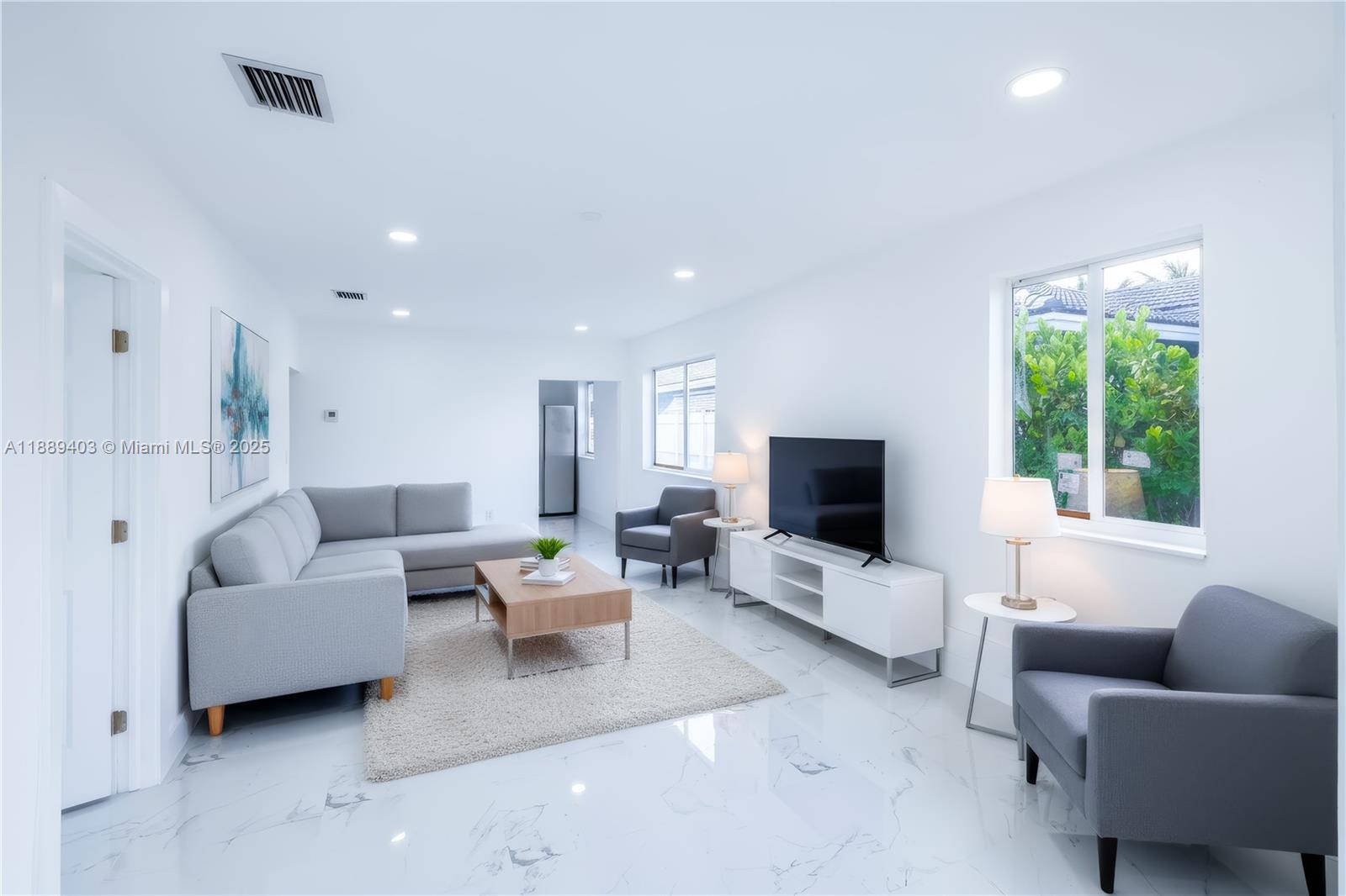 12220 Southwest 216th Street Miami, FL 33170 - Photo 5 of 19