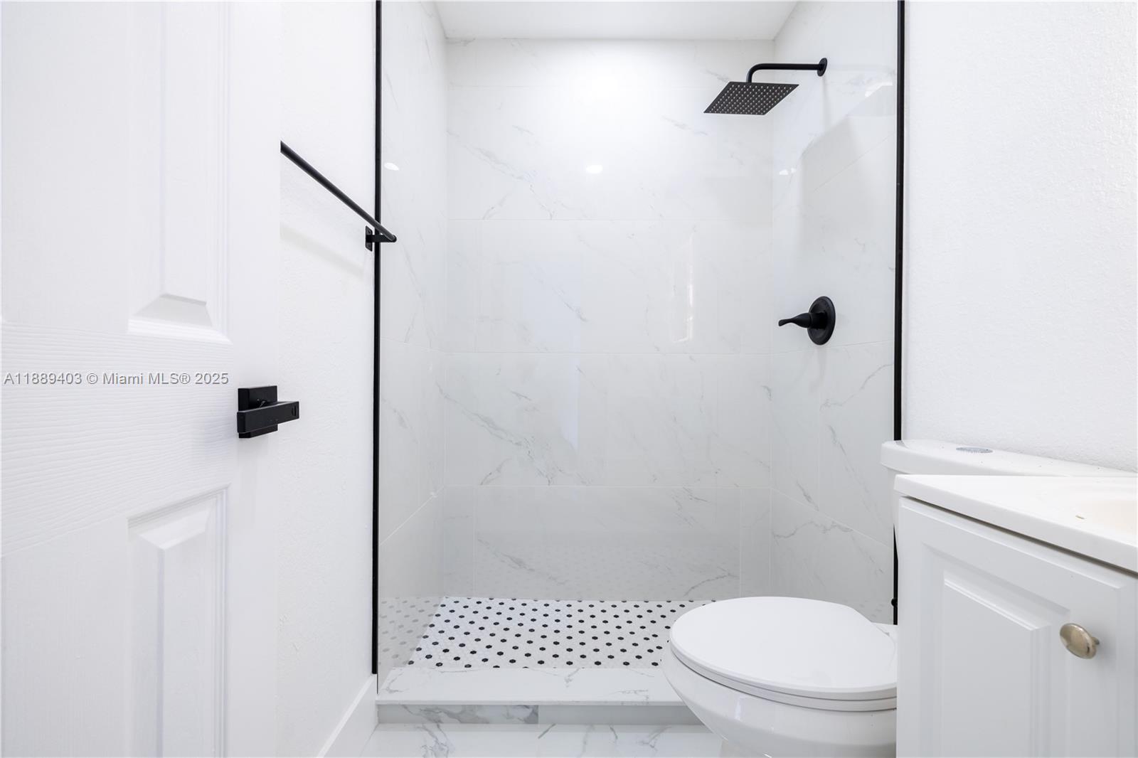 12220 Southwest 216th Street Miami, FL 33170 - Photo 9 of 19