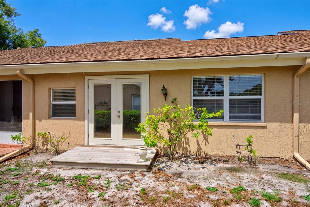 5626 Monte Rosso Road Sarasota, FL 34243 - Photo 22 of 69