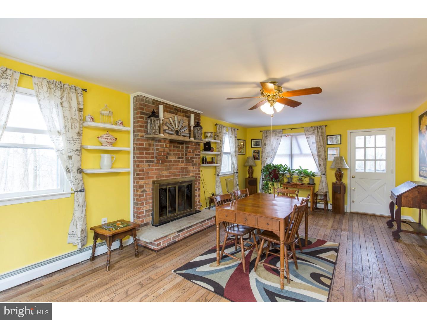 65 Thornton Road Thornton, PA 19373 - Photo 5 of 25 Family Room