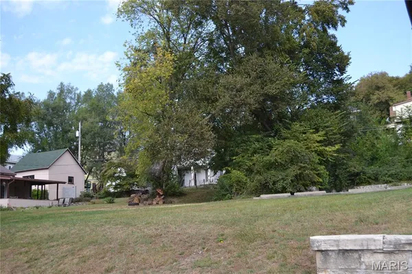 $60,000 | 1008 Center Street, Hannibal, MO 63401