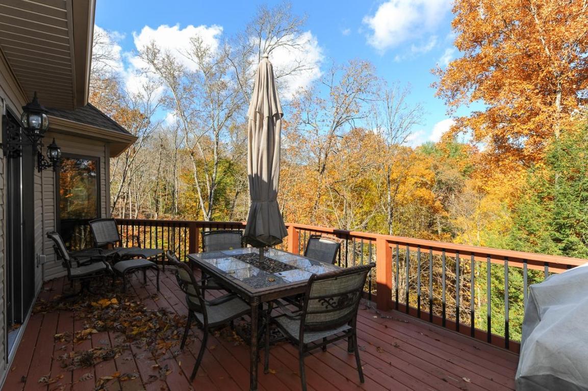 430 Laurel Road Townsend, TN 37882 - Photo 20 of 23 Back deck