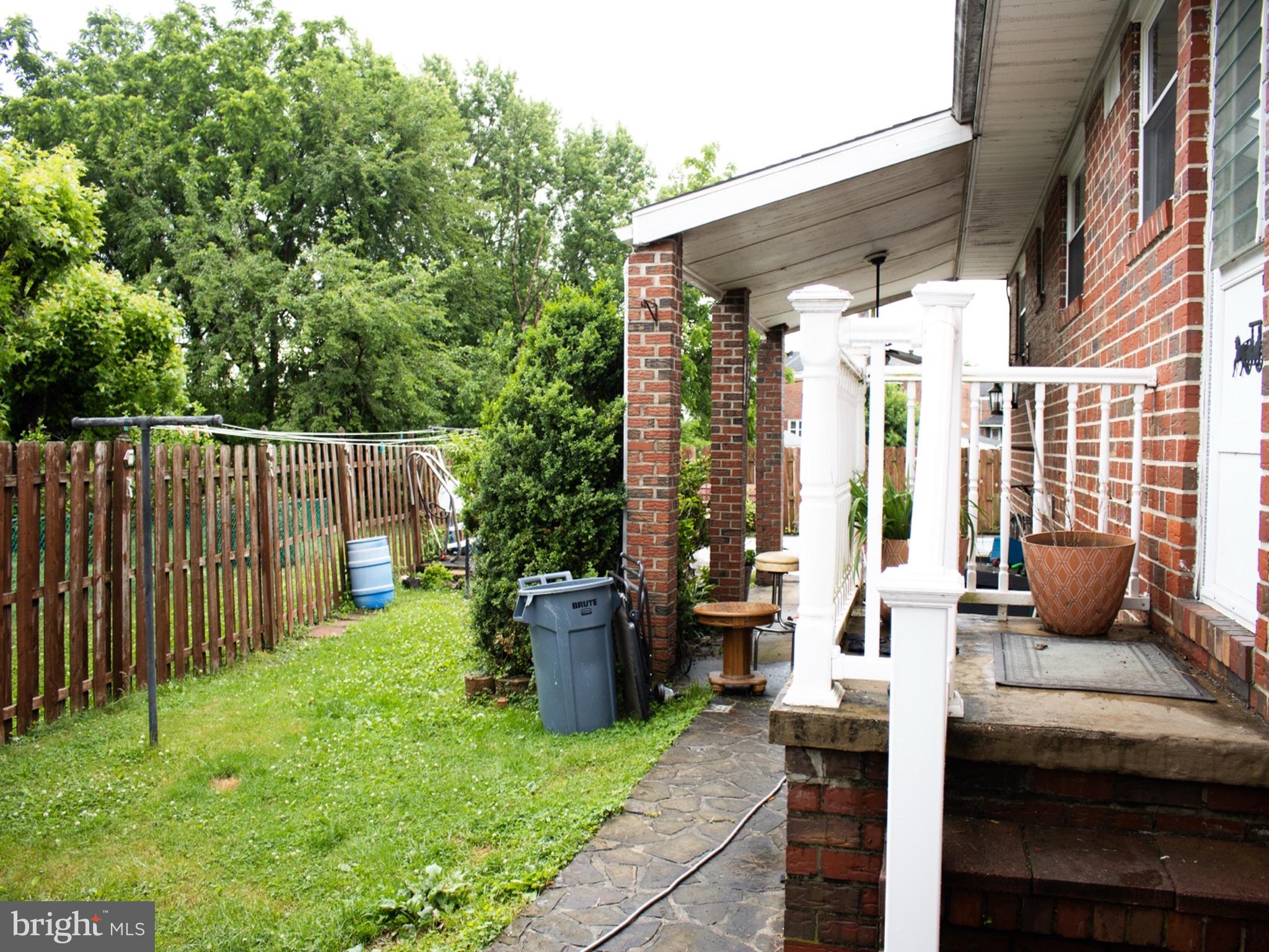 709 Margo Road Baltimore, MD 21222 - Photo 7 of 11
